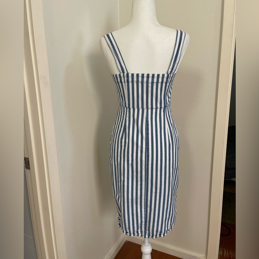 Forever 21 Blue and White Classic Striped Denim Midi Dress Size S with Pockets - Picture 8 of 11